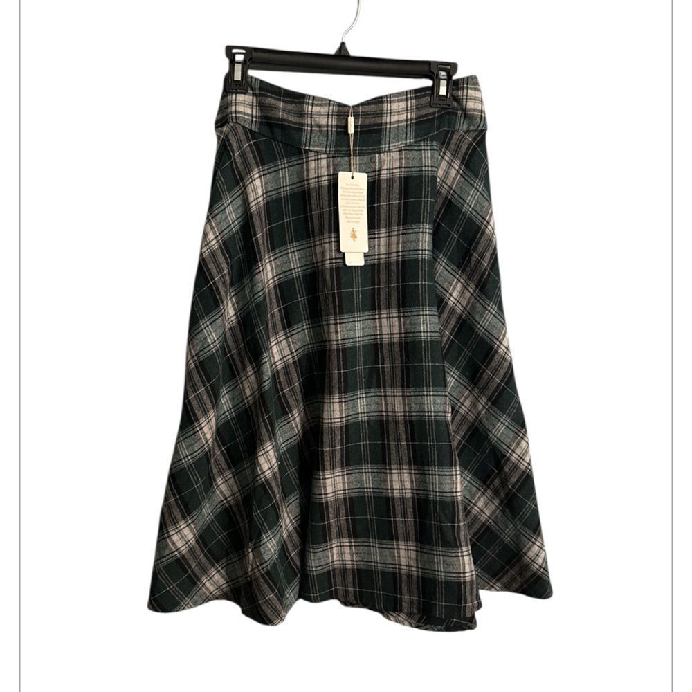 Plaid A-Line Vintage NWT Midi Skirt in Black watch Plaid Women’s L